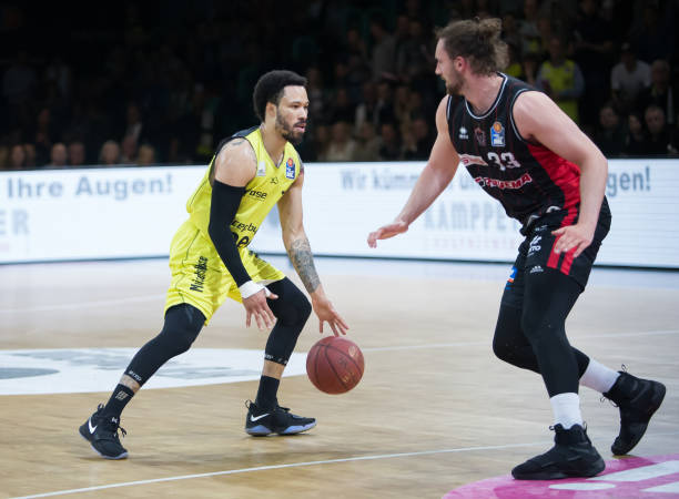 整体表现有 整体表现有