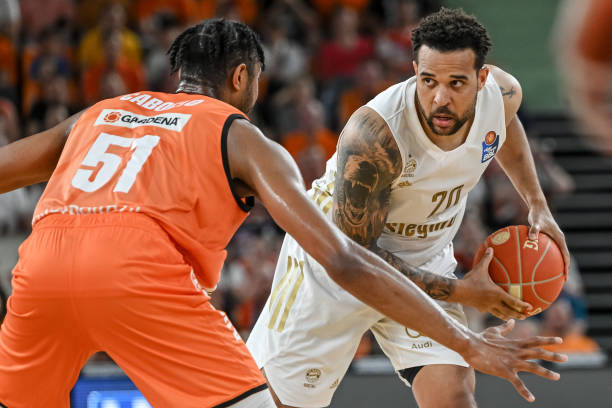 忘恩负义 忘恩负义